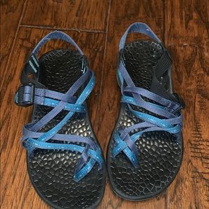 Chacos blue